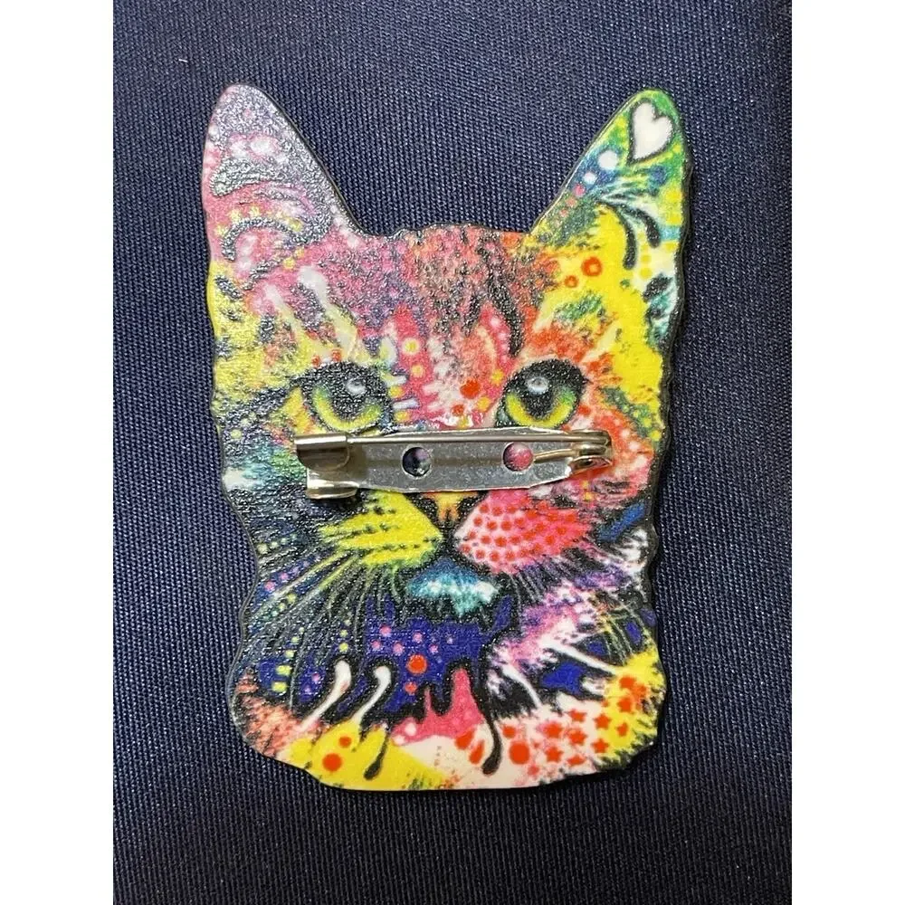 NWOT Retro Hippie Acrylic Cat Portrait Brooch Pin Abstract Art Animal Design